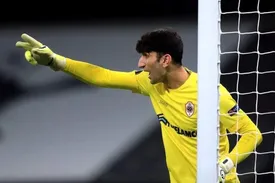 تکلیف علیرضا بیرانوند مشخص شد | بیرانوند قرمز پوش می‌ماند؟