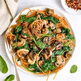 طرز تهیه پاستای اسفناج و قارچ/ غذای سریع، سالم و خوشمزه