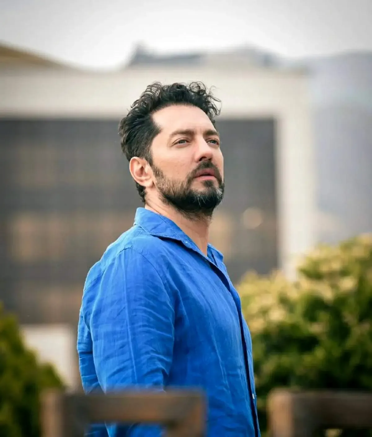 ژست جالب بهرام رادان کنار یک کانگورو/ عکس