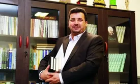 به یاد آن مرد تکرار نشدنی