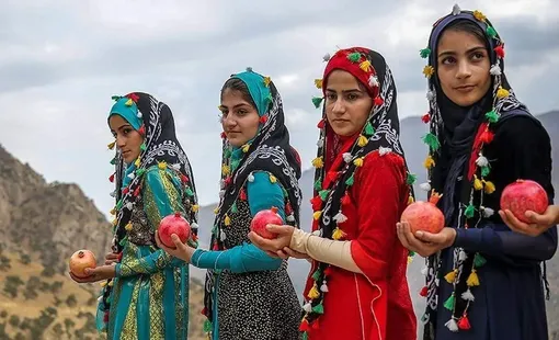 اولین جشنواره انار هورامان - کردستان / عکس:کیوان فیروزه ای