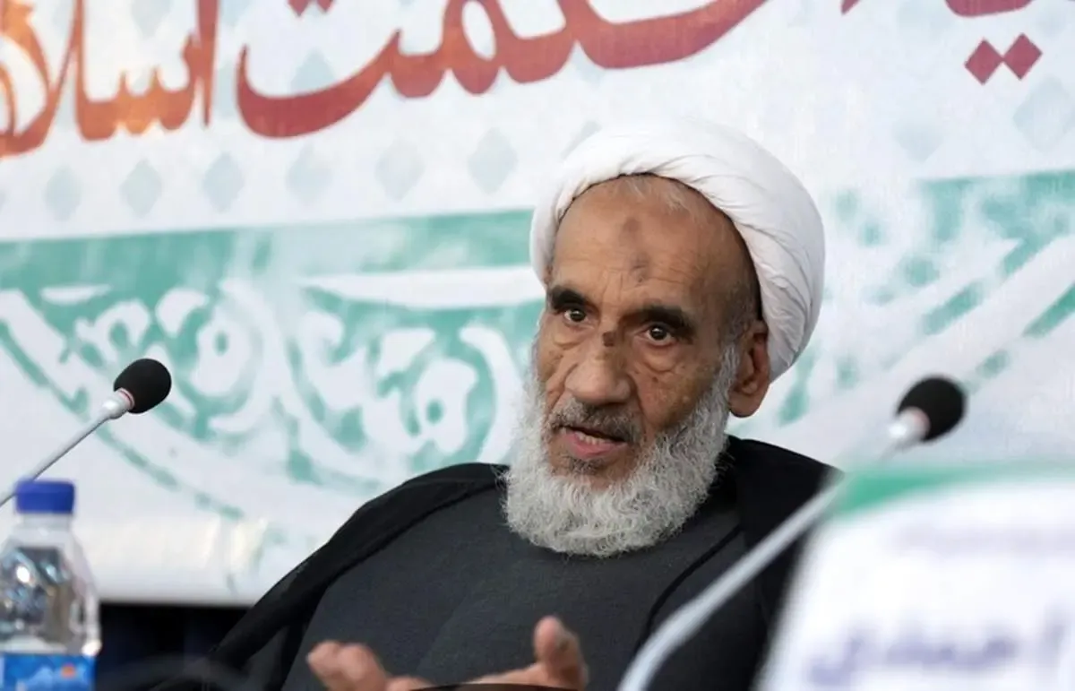 صحبت‌های متفاوت عضو مجلس خبرگان درباره حجاب | الان کدام مغازه‌داری حاضر است با بی‌حجاب معامله نکند؟ | خانه از پای بست ویران است!