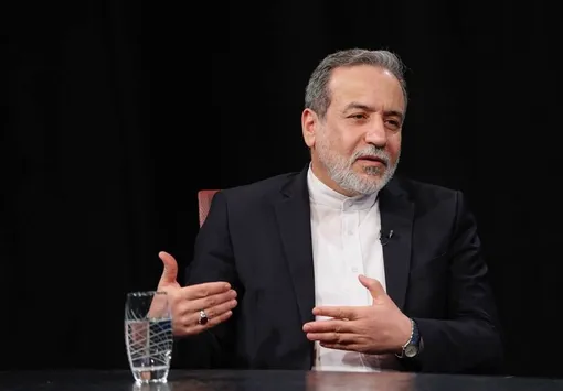 عراقچی: کشورهای حاشیه خزر  موضع صریح بگیرند