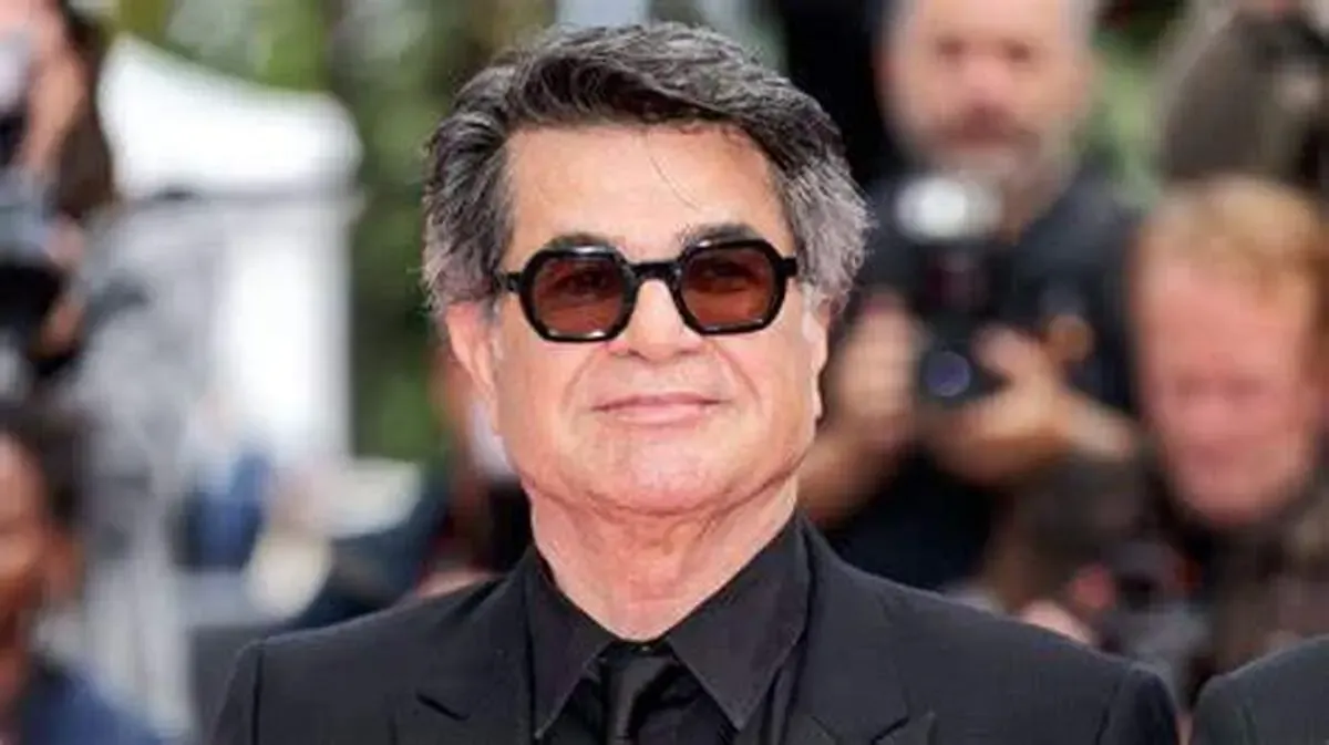 ببینید / جعفر پناهی به ایران بازگشت