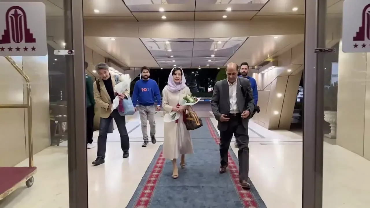 بازیگر «اوشین» مهمان جناب‌خان شد/ببینید