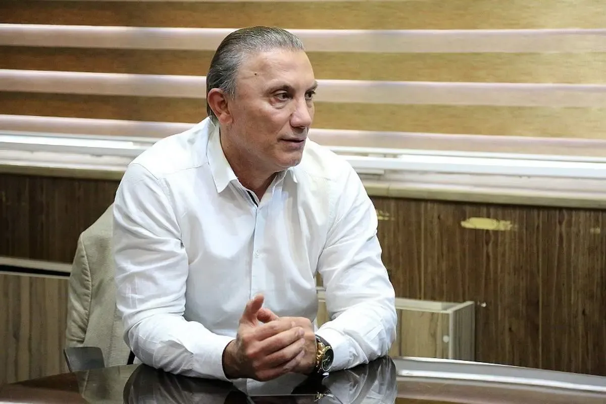 ببینید | رقابت حسینی و خالدآبادی به ضرر چه کسی تمام می‌شود؟