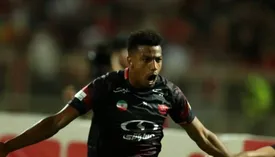 هدیه ویژه اسماعیلیفر به جانشینش در پرسپولیس/ عکس