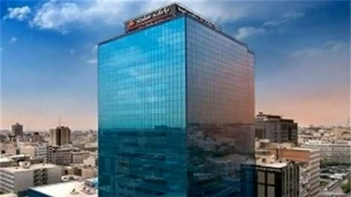 درآمد ۵۸۶٫۰۰۰ میلیارد ریالی بانک ملت از محل اعطای تسهیلات