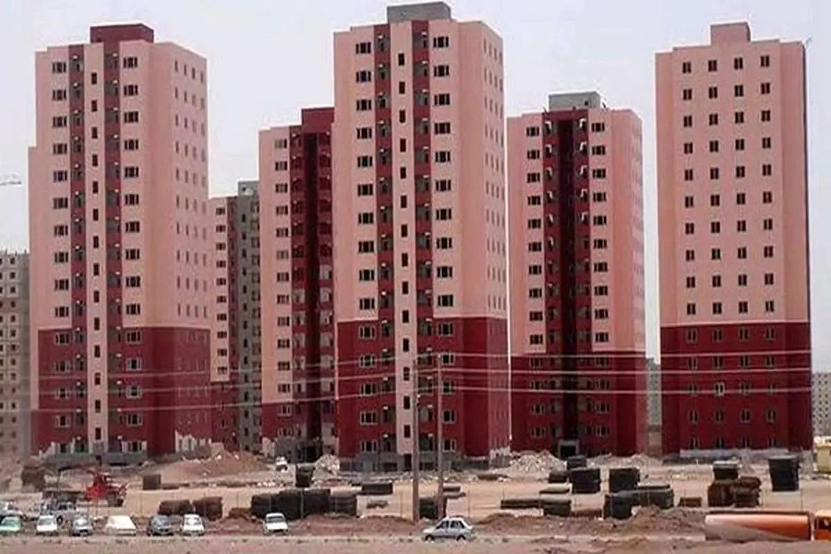 پیش‌بینی انبوه‌سازان درباره قیمت مسکن در سال ۱۴۰۳/ خانه بخریم یا نخریم؟