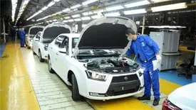 کاهش خودروهای ناقص ایران خودرو/ افزایش عرضه روزانه خودرو به مشتریان