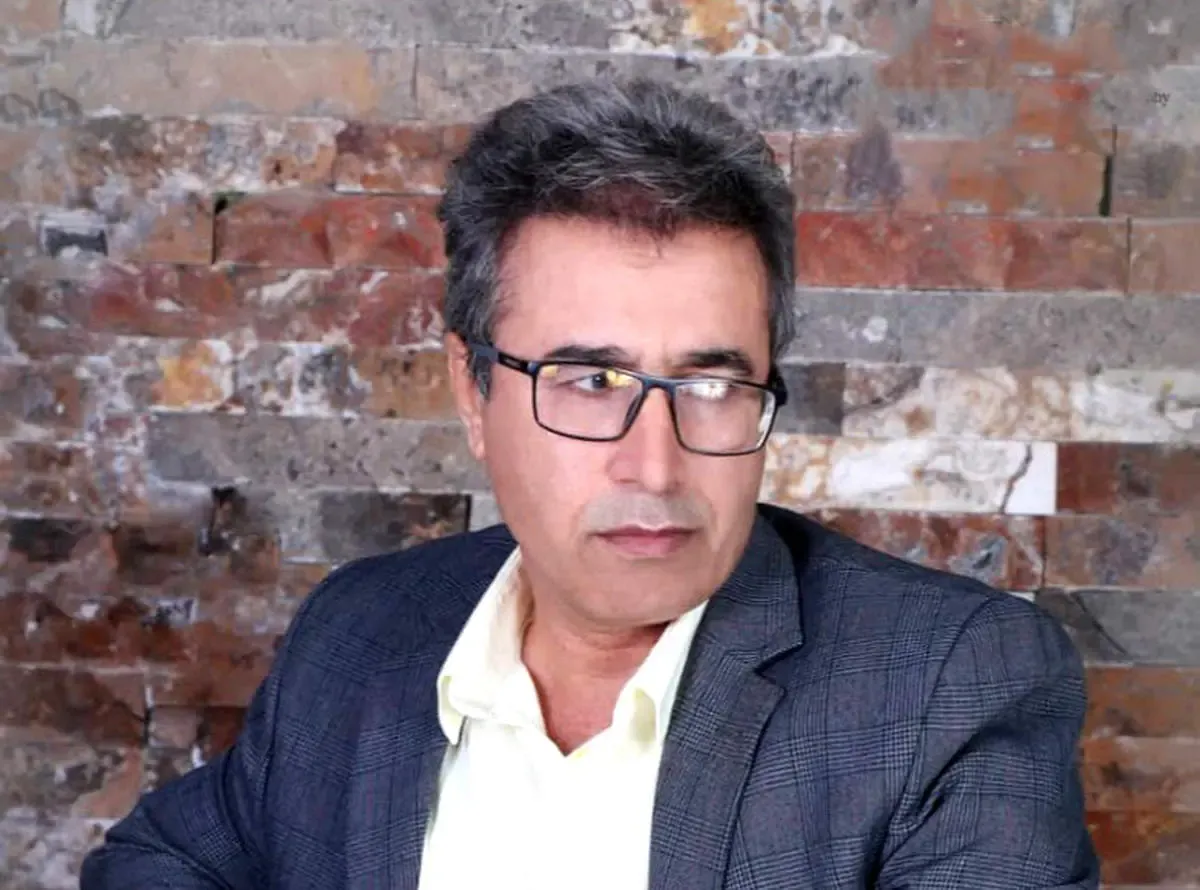 نگاه انتقادی برای جامعه ما ضروری است