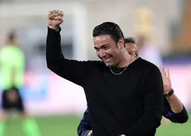 جواد نکونام پس از تساوی مقابل پرسپولیس آزادی را بهم ریخت/ فیلم