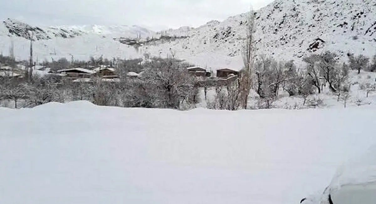 بارش برف در این مناطق کشور ادامه دارد/ ارتفاع برف ۳۶ سانتیمتر