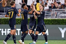 ببینید | نیمکت ذخیره‌های رئال، کهکشانی از ستاره‌های جهان