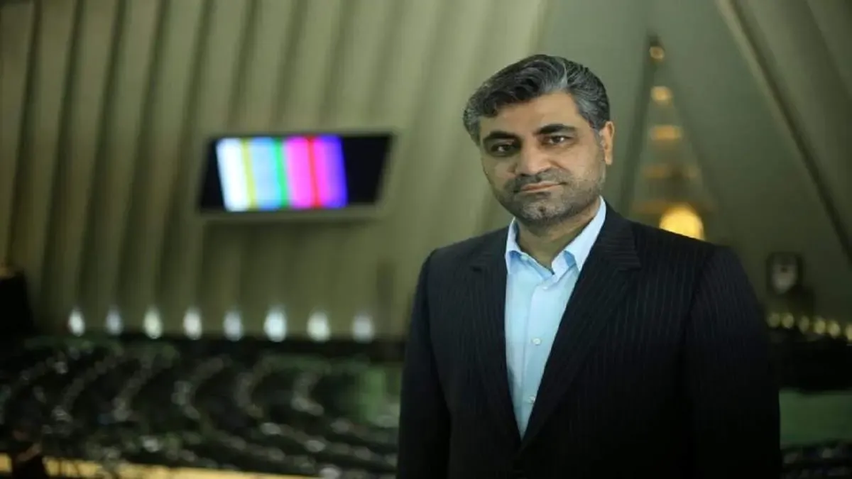 قیمت بنزین سه نرخی می‌شود ؟