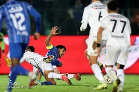 استقلال از داور بازی ملوان شاکی شد/ تاجرنیا شکایت می کنیم