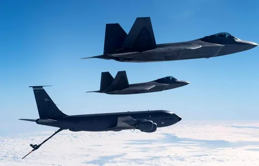 جزئیات سقوط هواپیمای سوخت‌رسان آمریکا در عراق