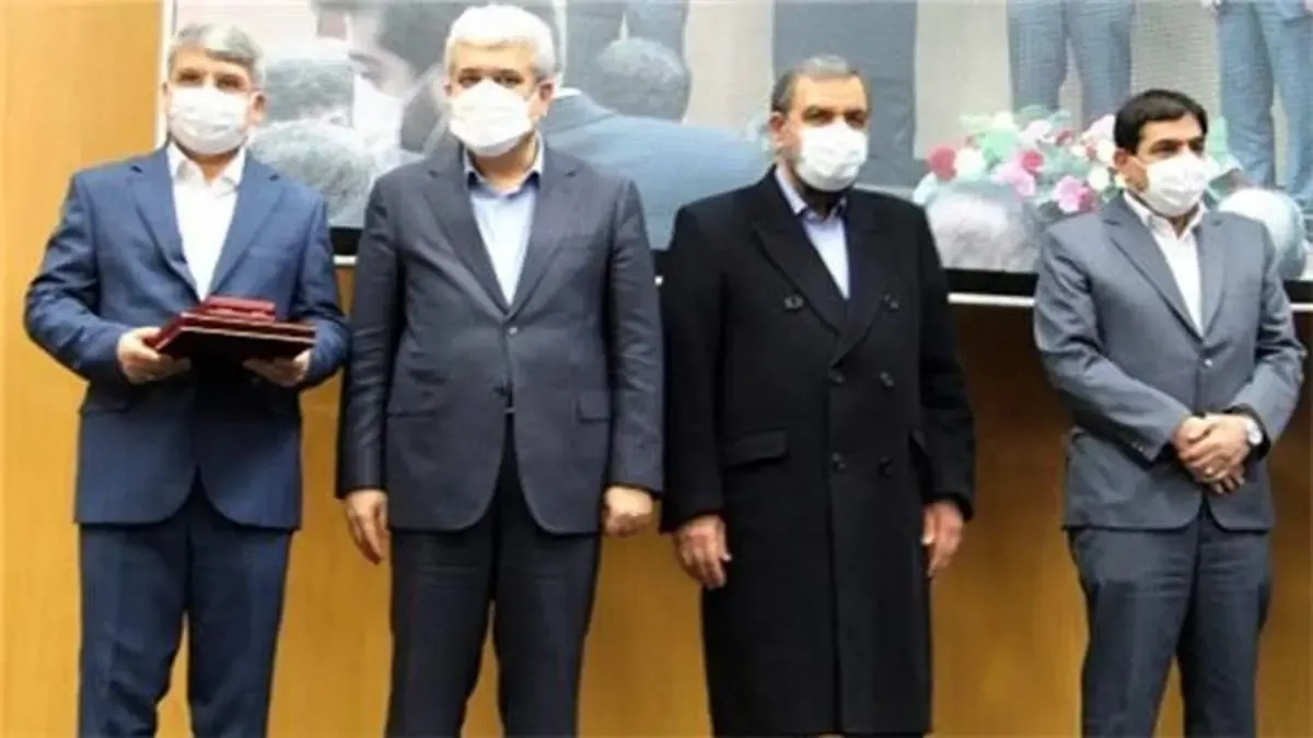 شرکت وابسته به بانک ملی ایران مدال افتخار صادرات را از آن خود کرد