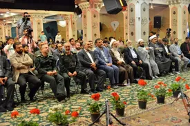 نوجوانان راوی  ایثارگری ها و از خودگذشتگی شهدا به نسل خود شدند