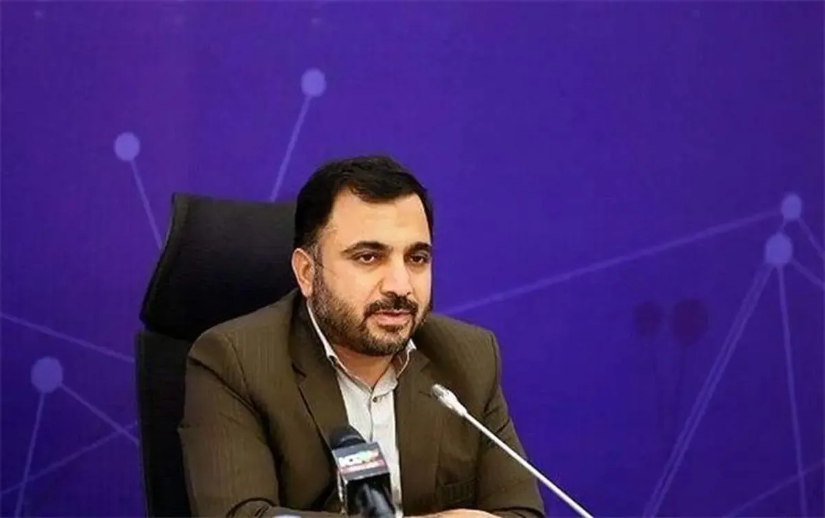 زارع‌پور: برای راه‌اندازی تماس تصویری از طریق تلفن همراه بدون نرم افزار رایزنی می‌کنیم