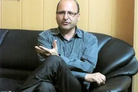 ادعای جنجالی نماینده مجلس آینده: احساس می کنم به بمب هسته ای دست پیدا کرده ایم