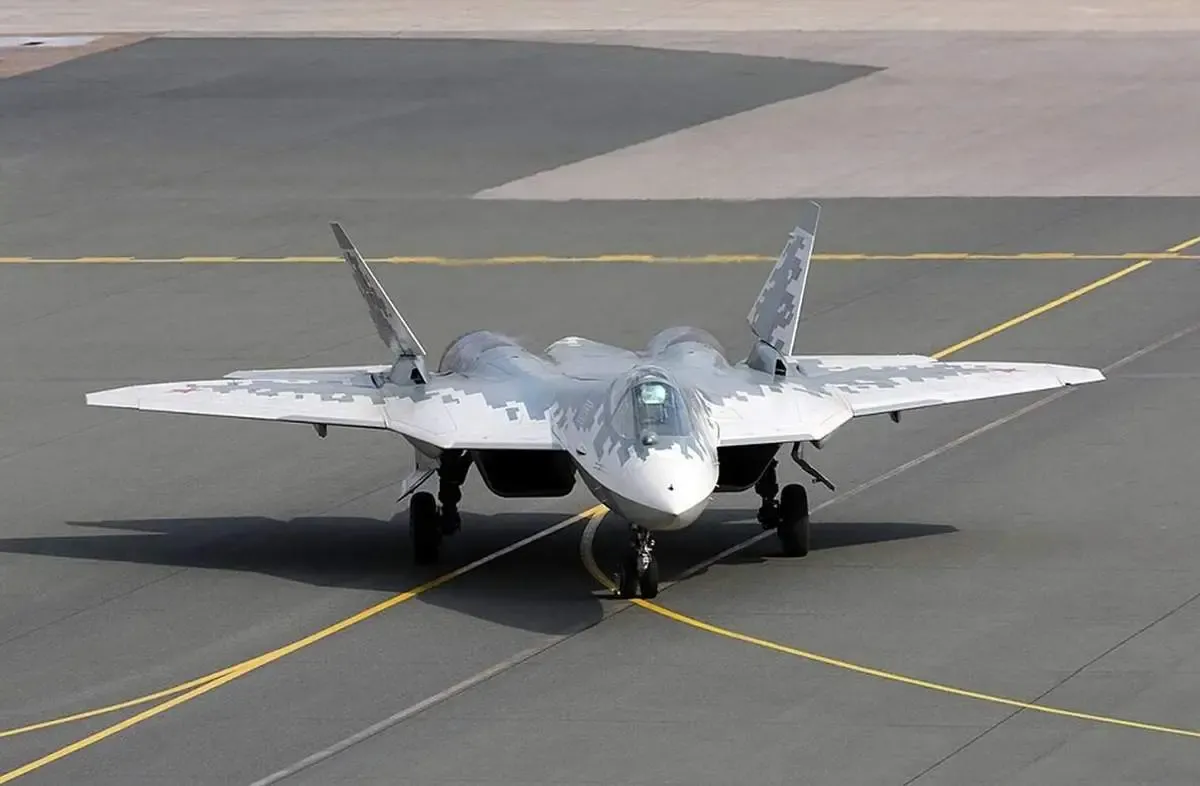 پرواز سوخو۵۷ در همسایگی ایران / اژدهای مسلح کرملین به میدان آمد