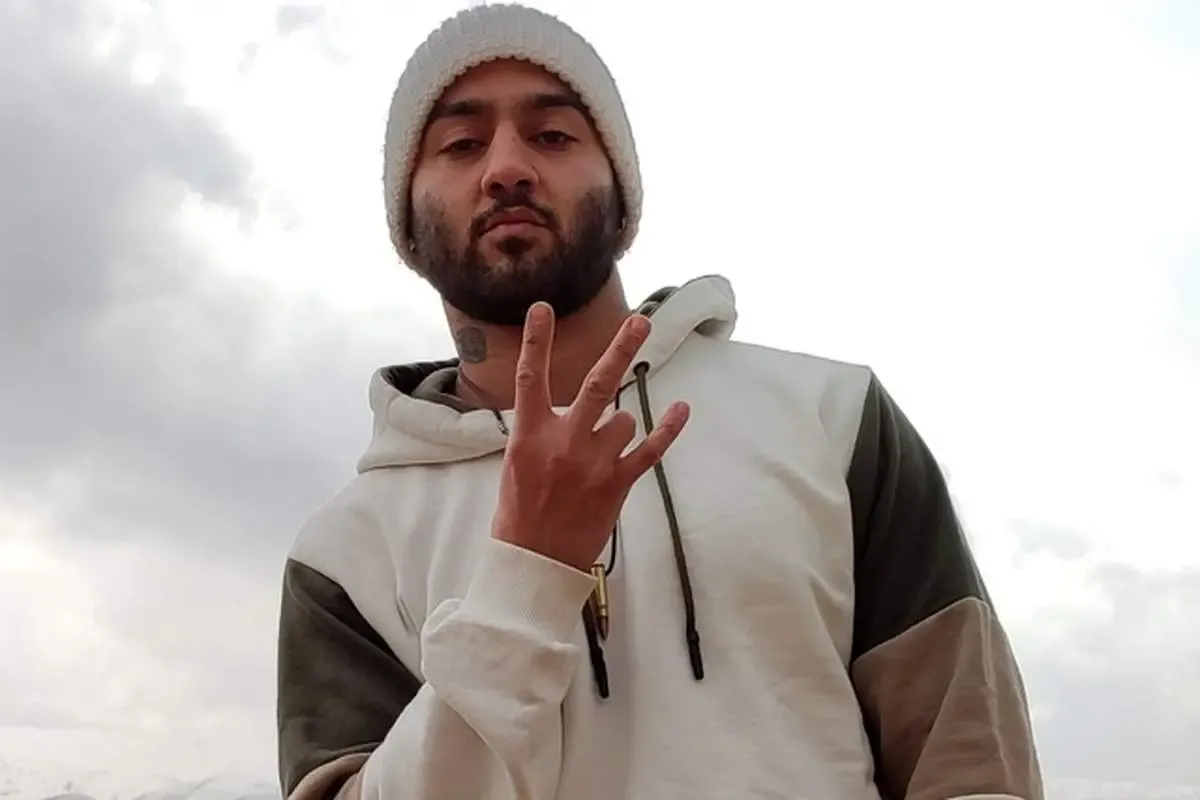 رای پرونده توماج صالحی صادر شد | توماج از اتهامات «توهین به رهبری» و «ارتباط با دول متخاصم» تبرئه شد