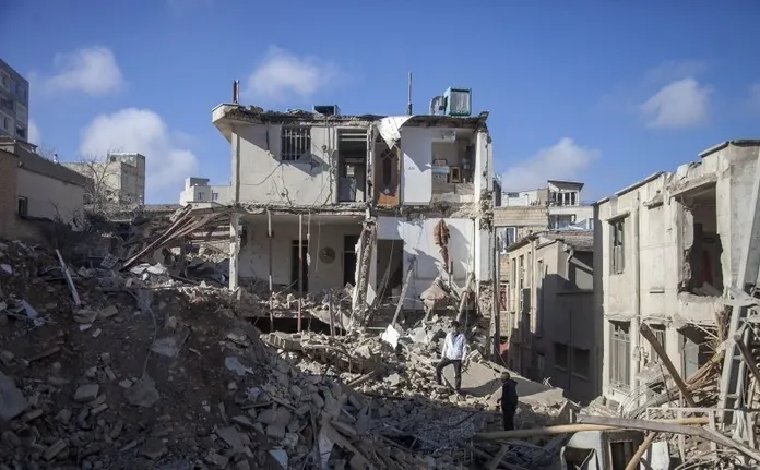 جزئیات روز سی و ششم جنگ/  انفجار در شمال تهران/ حمله به منطقه ویژه پتروشیمی ماهشهر