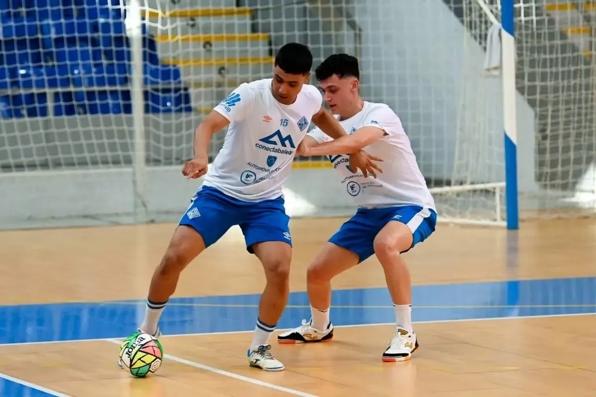 لژیونر ایرانی اسپانیا آماده حضور در مسابقات رسمی شد