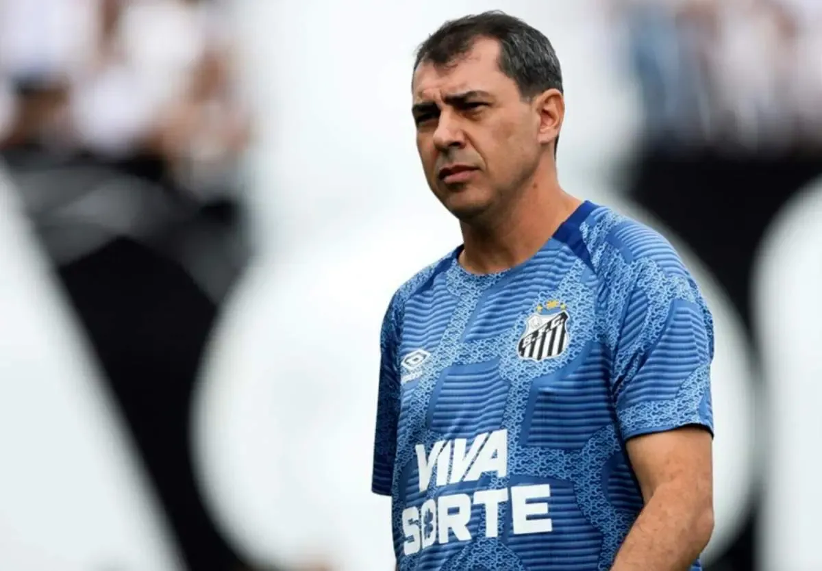 استقلال خیال هوداران را راحت کرد/ با کاریله قرادادی نبستیم