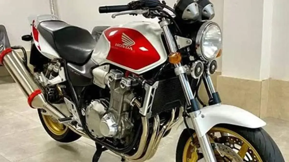 توقیف گران ترین موتور ایران