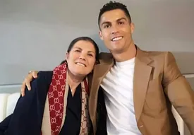 کادوی گران قیمت رونالدو به مادرش!