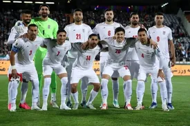 ایران 4  بر صفر هنگ‌کنگ را درهم کوبید