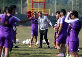 استارت پرقدرت نکونام و استقلالی‌ها برای دربی