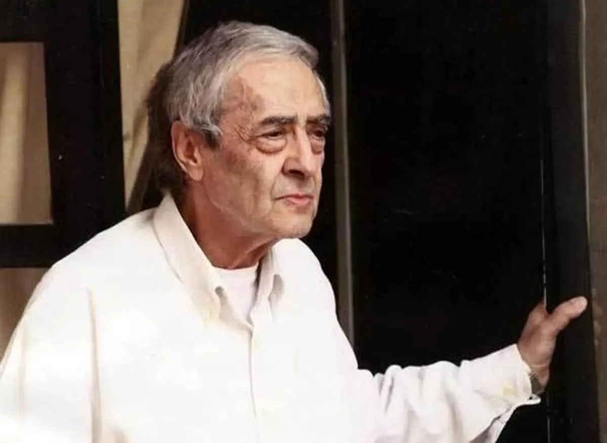 شاعری  که ناخودآگاه با آثارش دوست می‌شویم