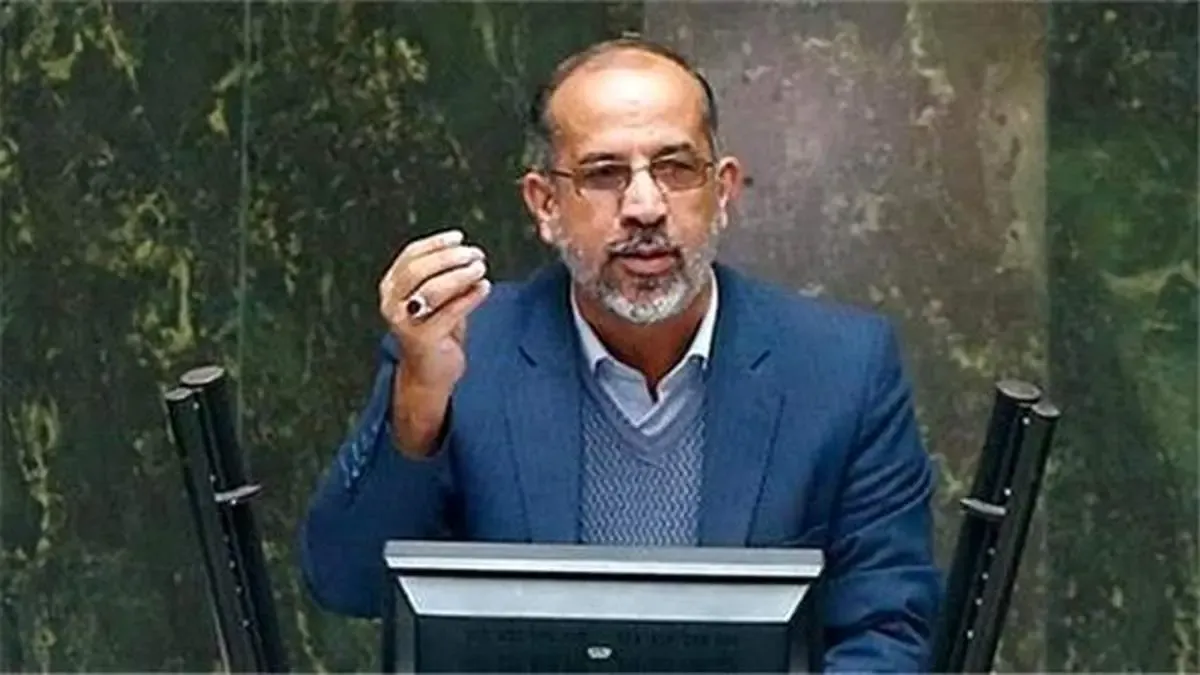 مجموع واکسن خارجی و داخلی هم جوابگوی جمعیت کشور نیست/ فقط برکت و پاستور اجازه تولید انبوه را گرفته‌اند/ امیدواریم تا مهرماه حدود ۱۵ تا ۲۰ میلیون نفر واکسینه شوند