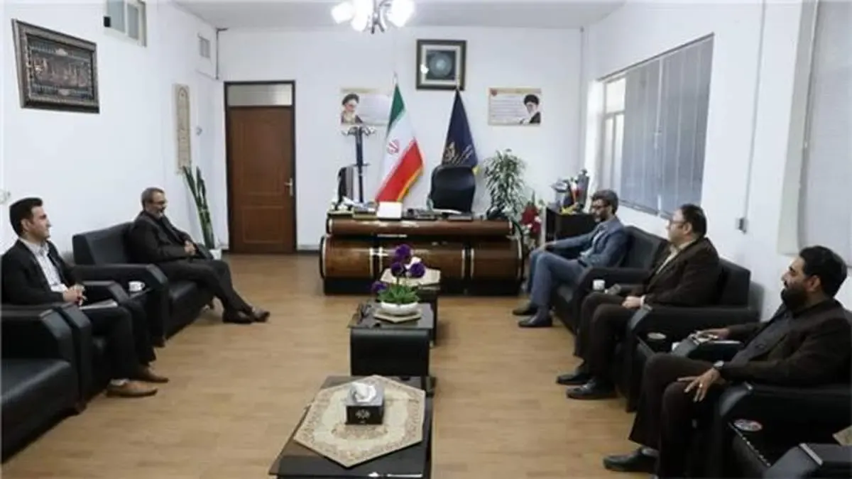 بانک قرض‌الحسنه مهر ایران امید خانواده‌های زندانیان است