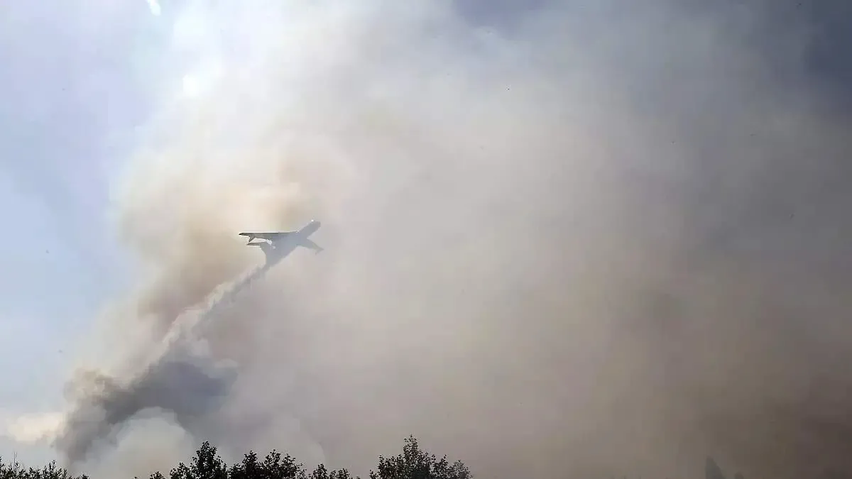 ​هواپیما‌های آبپاش روسی به بندرعباس رسیدند