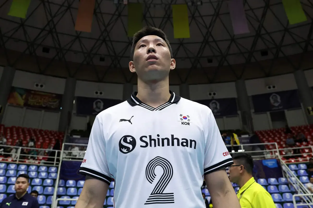 کری‌خوانی کره‌ای‌ها برای بر و بچه‌های تیم ملی ایران