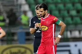 شاه کلید بازگشت بیرانوند به پرسپولیس به ساختمان باشگاه وارد شد