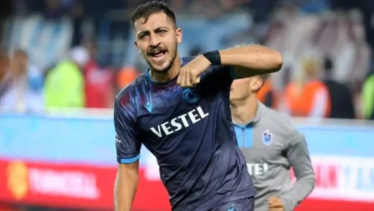 لژیونر ایرانی در تیمش باقی ماند | او به استقلال نمی‌آید