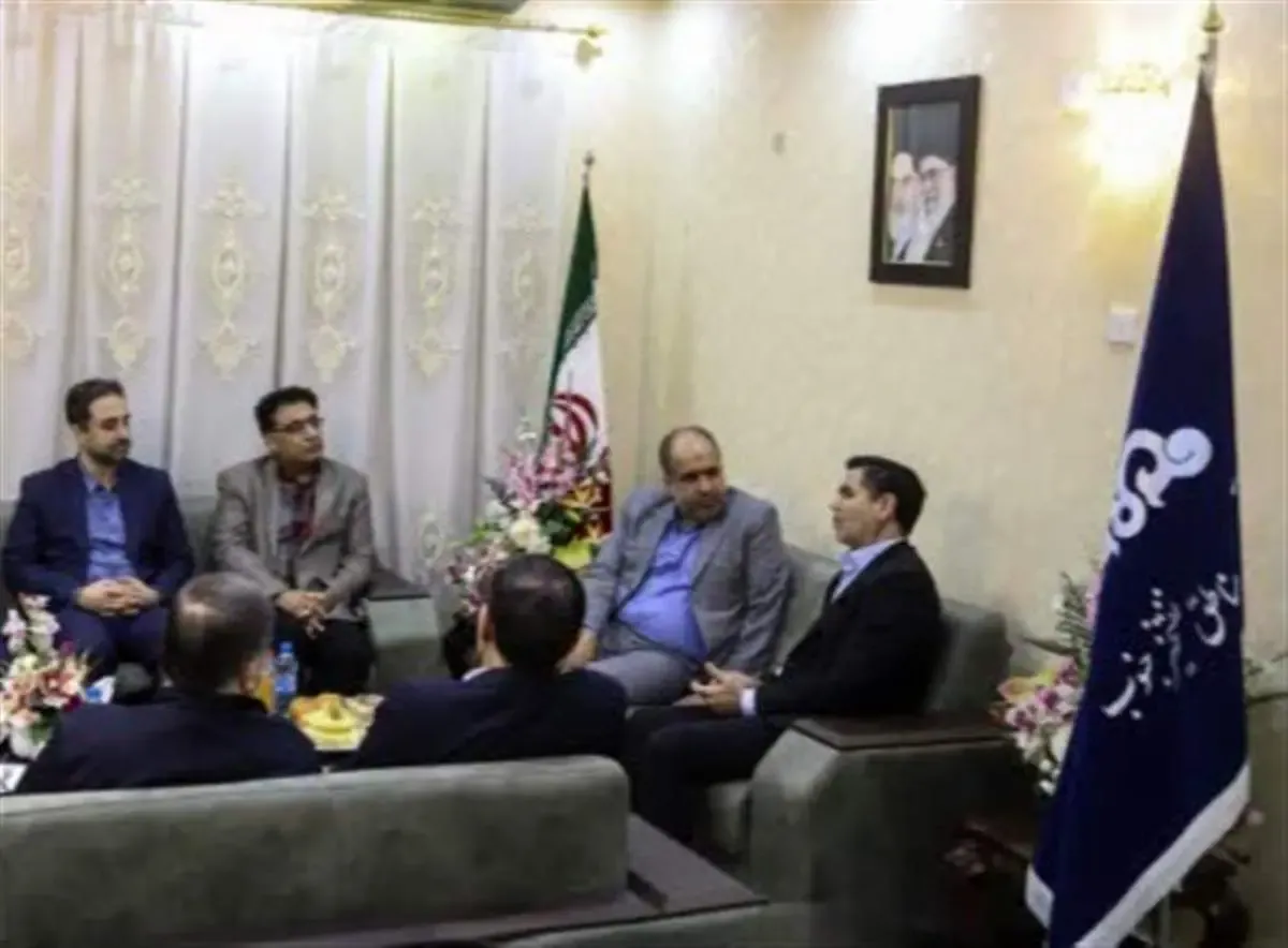 نشست مدیران و نمایندگان کارکنان شرکت ملی مناطق نفت خیز جنوب با نماینده مردم تهران در مجلس