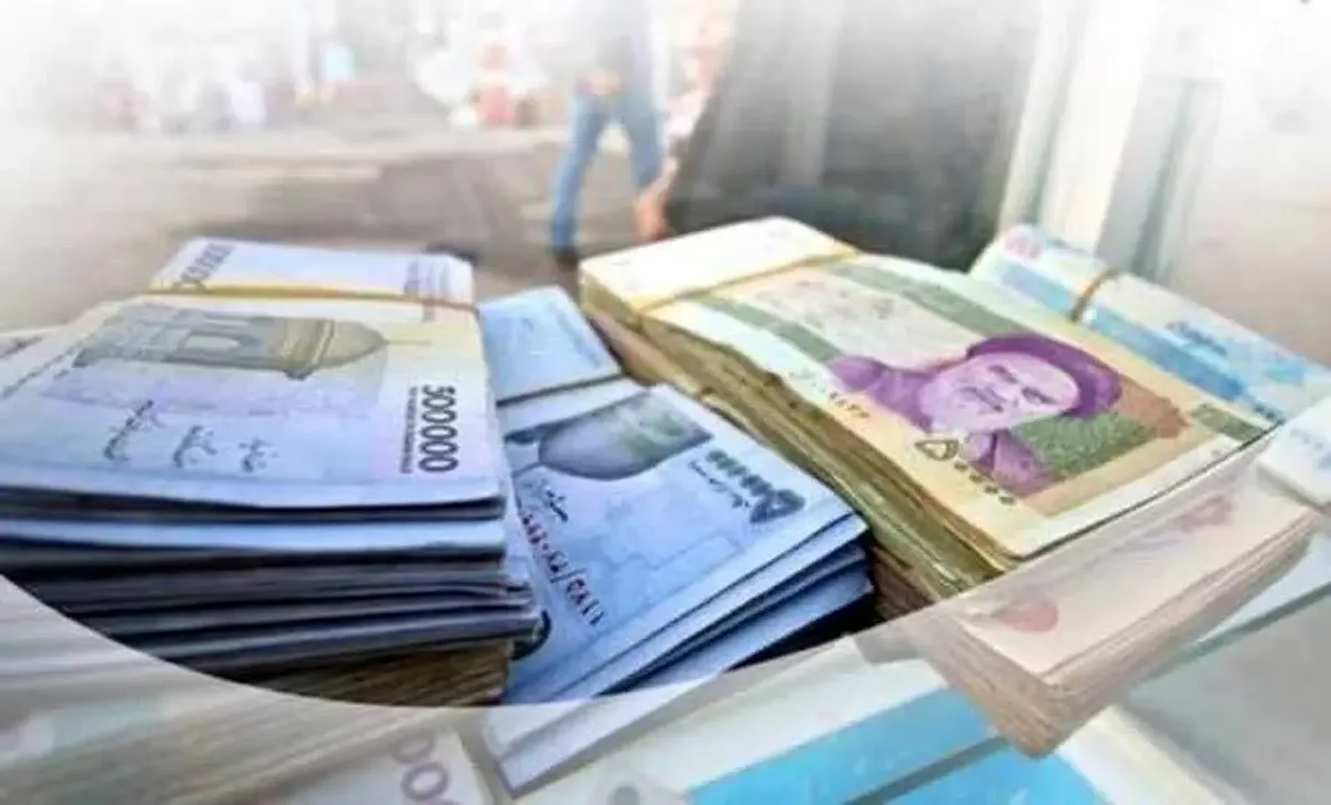 دورکاری کارمندان ادامه دارد؟