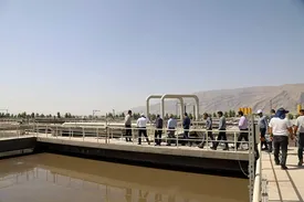 بازدید جمعی از کارشناسان شرکت پتروشیمی شیراز از تصفیه خانه فاضلاب شماره دو شهر شیراز