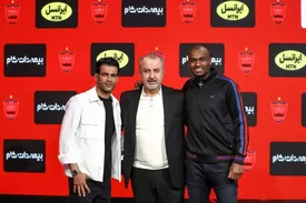 رونمایی درویش از دو بمب پرسپولیس/ عکس