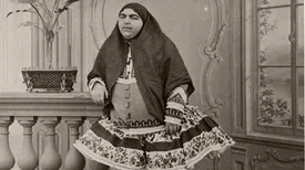 عکسی جالب از دورهمی دختران مظفرالدین شاه قاجار در یک مهمانی