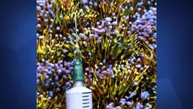 ببینید | مهارت حیرت انگیز در استفاده از سرنگ