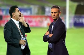 گل‌محمدی و قلعه‌نویی درگیر شدند!