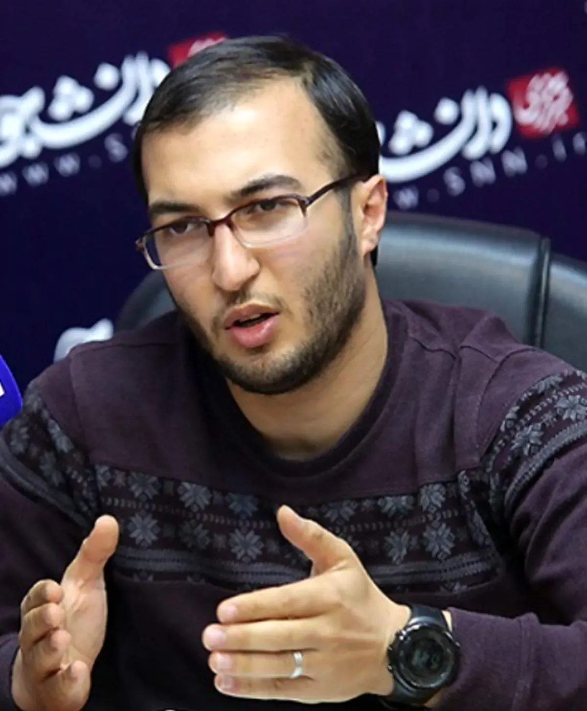 افشاگری وحید اشتری علیه قالیباف: بارها از خود من و خبرنگاران شکایت کرده اید/ عکس