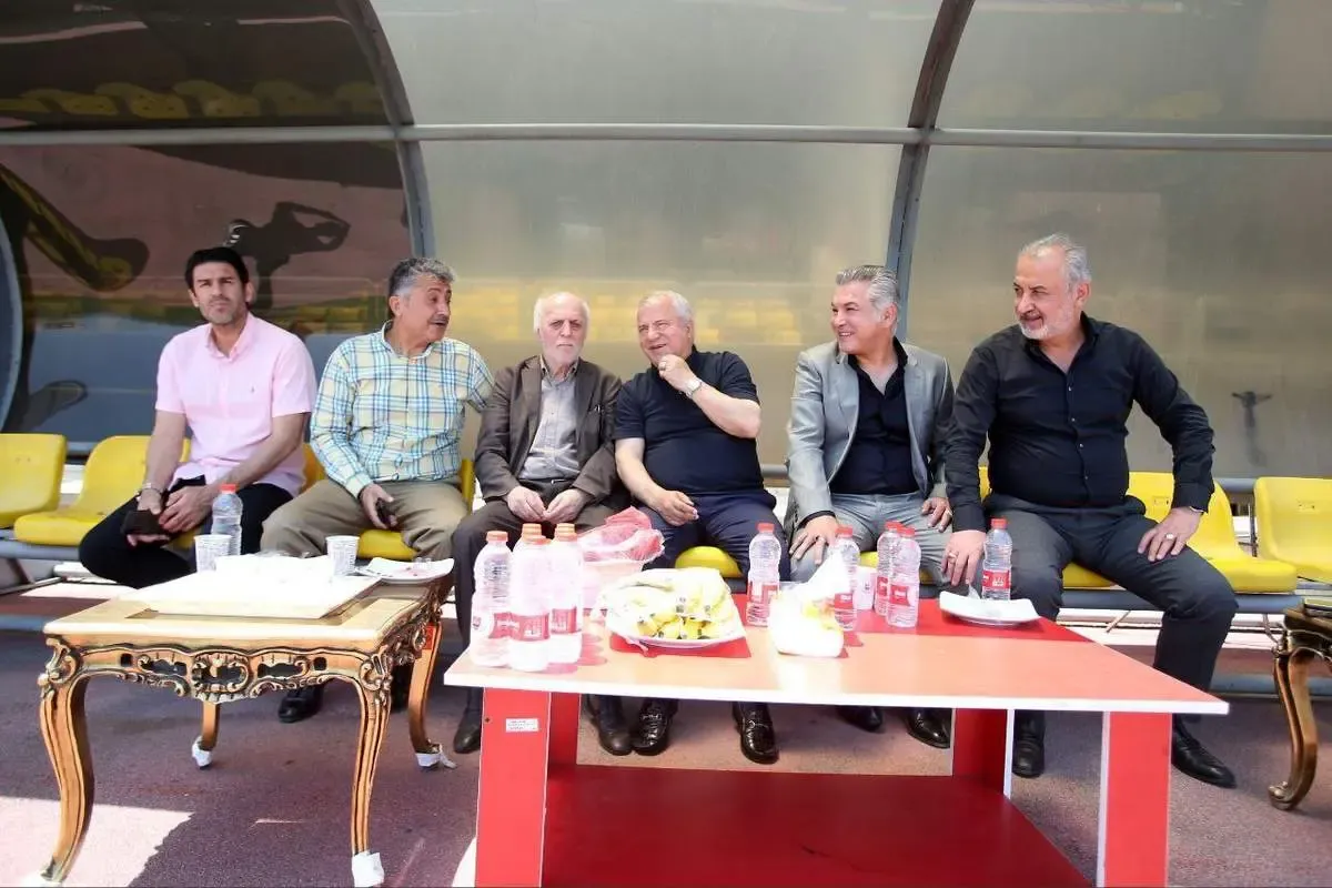 درویش در تمرین پرسپولیس این بازیکن را بوسید!/ تصاویر